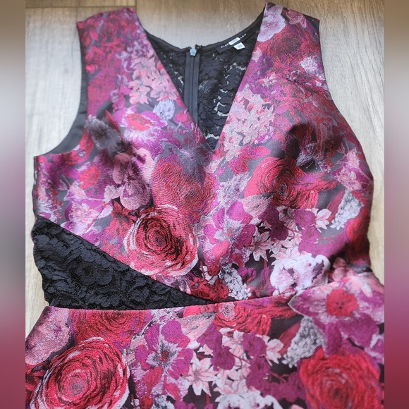 Slate & Willow Marmalade Dress - Picture 9 of 9